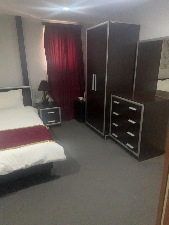 Mariam Hotel Tbilisi Esterno foto